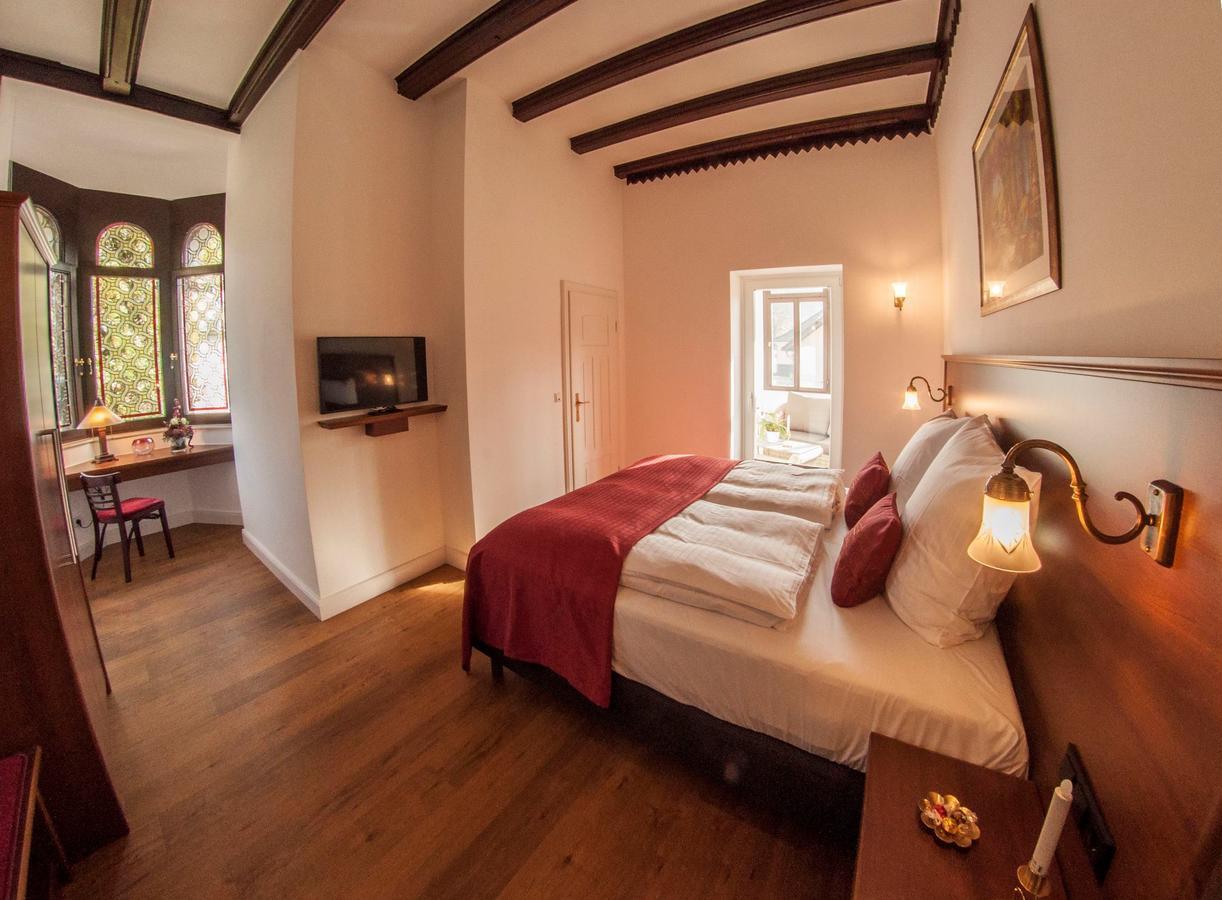 Pension Villa Kleine Wartburg إيزيناخ المظهر الخارجي الصورة